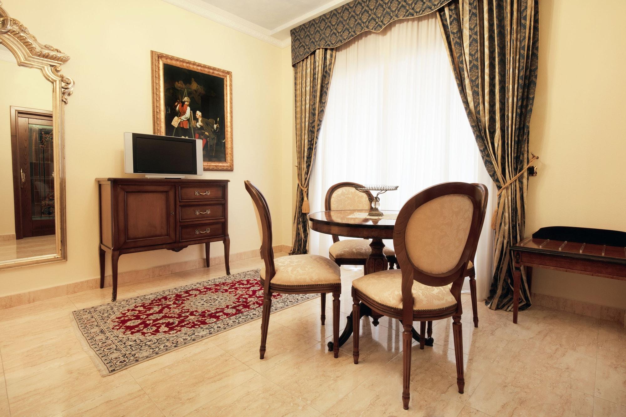 Grand Hotel President ออลเบีย ภายนอก รูปภาพ